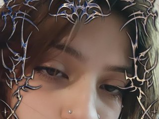 Еротичний відеочат SARAI-PETITE