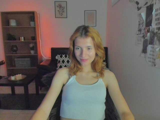 Фотографії SaraJaay18 Lets have some #naughy fun togeother #horny #perfectboobs #teen #pvt #tpvt