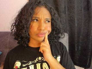 Еротичний відеочат sarasophie