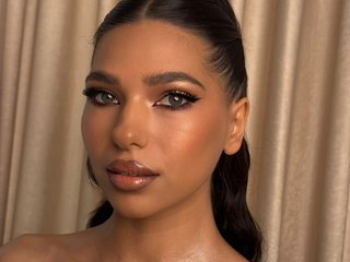 Еротичний відеочат Sashaluvv