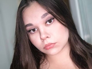 Еротичний відеочат SashaShowb