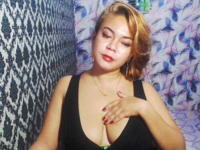 Скріншоти передачі SassyClit