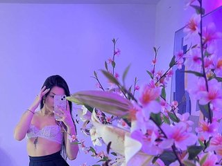 Еротичний відеочат Scarlet-lou