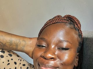 Еротичний відеочат Secymelanin