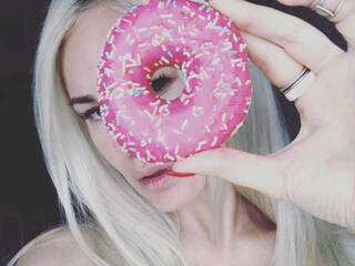 Еротичний відеочат Seeleenaa