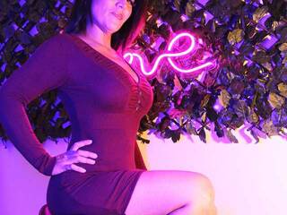 Еротичний відеочат SeleneGreen