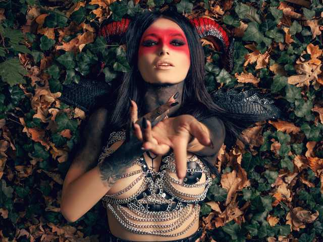 Фото профілю SelenneNoir