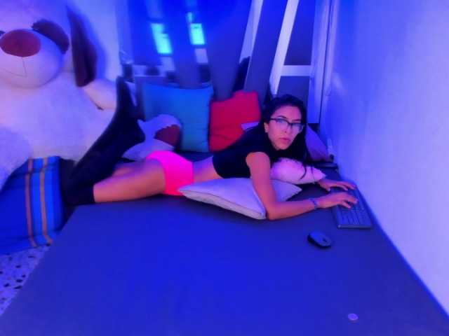 Скріншоти передачі SelinneFoxx