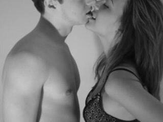 Еротичний відеочат tolovelife