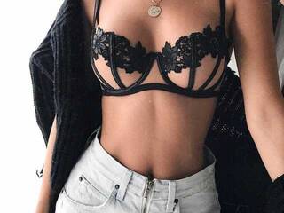 Еротичний відеочат sexy-morenaxx