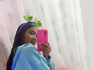 Еротичний відеочат Sexylinda018