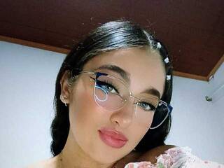 Еротичний відеочат Sharlot-Daft