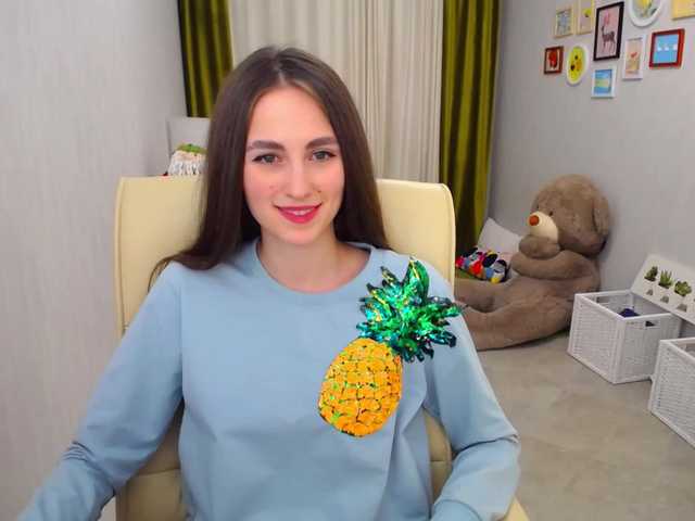 Скріншоти передачі ShineWithMe