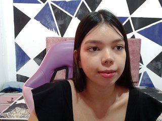 Еротичний відеочат shy-luna18