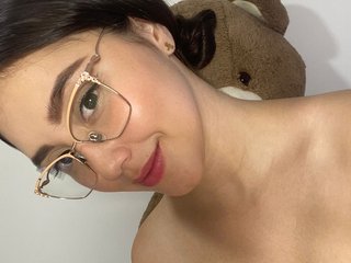 Еротичний відеочат shyangel