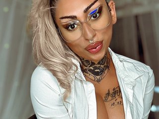 Еротичний відеочат SilviaPinkerbell