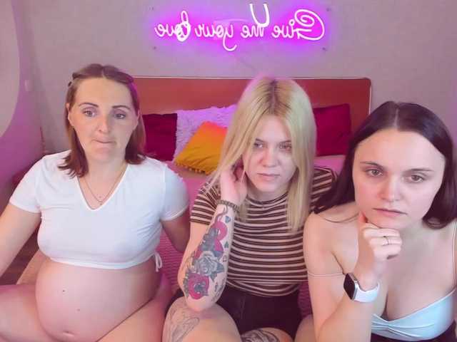 Скріншоти передачі SixNipples