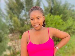 Еротичний відеочат SkylaBoo696