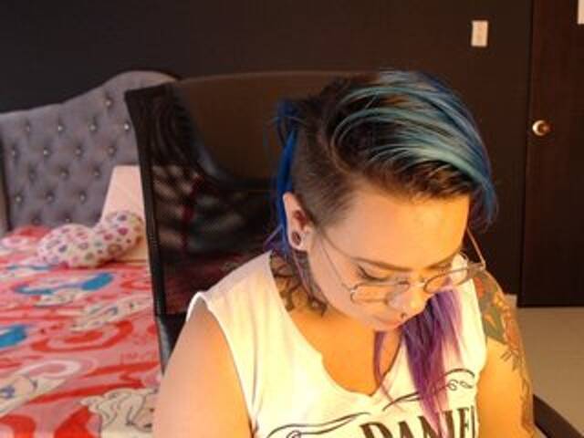 Скріншоти передачі skyviolet