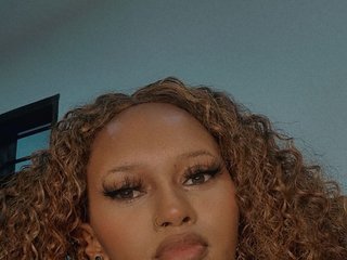 Еротичний відеочат SlutyMuse