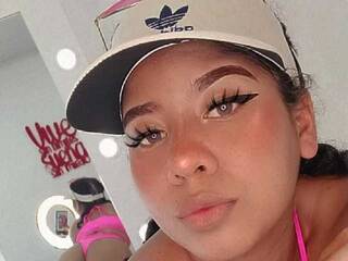 Еротичний відеочат sofia-leon