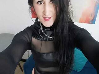 Еротичний відеочат Sonialuch