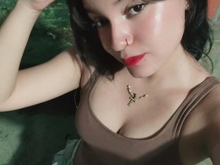 Еротичний відеочат Sophi-Petit