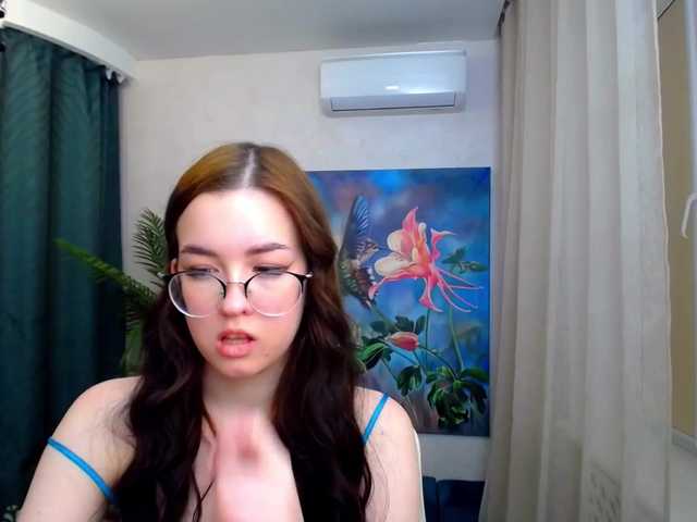 Скріншоти передачі SparklyGlance