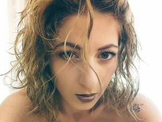 Еротичний відеочат SquirtHayley