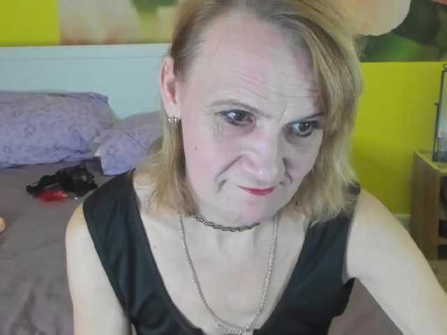Скріншоти передачі SqurtyLally69