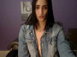 Фотографії Stacycross Striptease show - #latina #hot and #cute Do you want more? I don't believe #lovense #boobs #ass and so #sexy Do you want to be my #daddy?