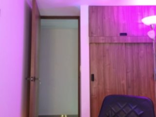 Еротичний відеочат _MissJulia_