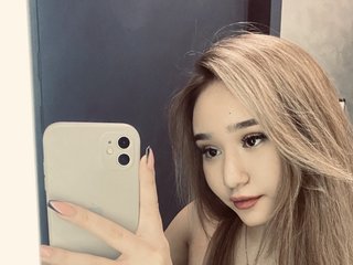 Еротичний відеочат SujiMin