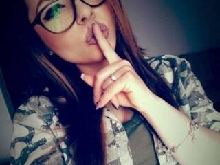 Еротичний відеочат CindyMellodie