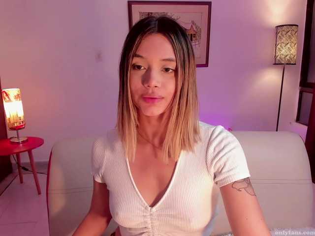 Фотографії SussaneCole ❤ Welcome back, give me some love❤ Oil show Anal show 1111 tokens - IG: @Suussanee ❤❤