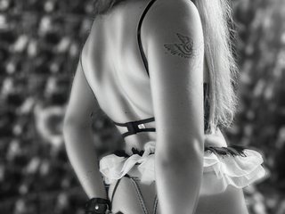 Еротичний відеочат sweeshaa