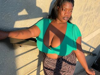 Еротичний відеочат Sweetbedroomeyes1