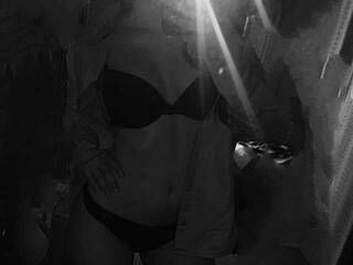 Еротичний відеочат sweetkissaa