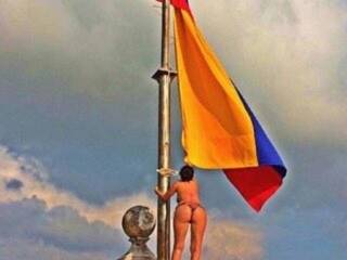 Еротичний відеочат sweetlatin22