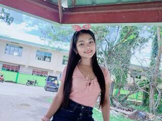 Еротичний відеочат SweetMae21