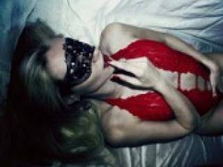 Еротичний відеочат swetmiracle