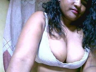 Еротичний відеочат SydneiDollux