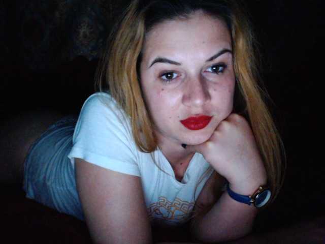 Фотографії Syera26 hey guys i need more 380 tokens tonight who can help me i have it thank you and welcome to all