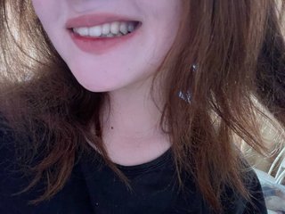 Еротичний відеочат LittleFloww