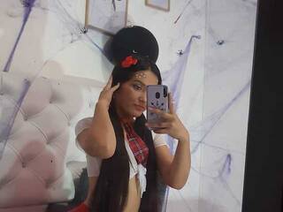 Еротичний відеочат TamaraRosy