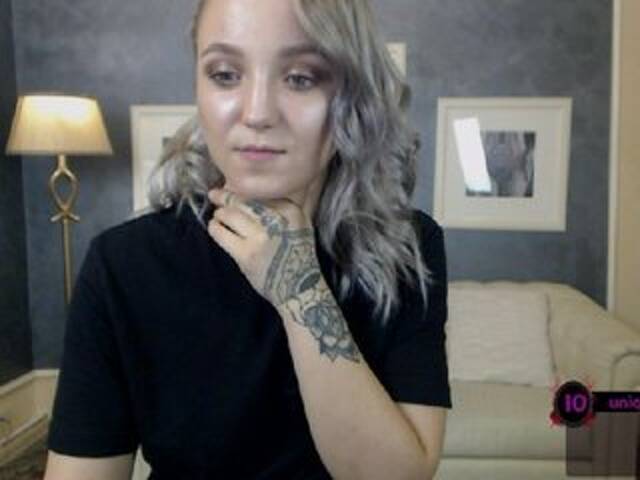 Скріншоти передачі Tawnie