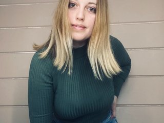 Еротичний відеочат TayaMeow