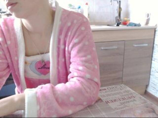 Скріншоти передачі PlayGirlKiss