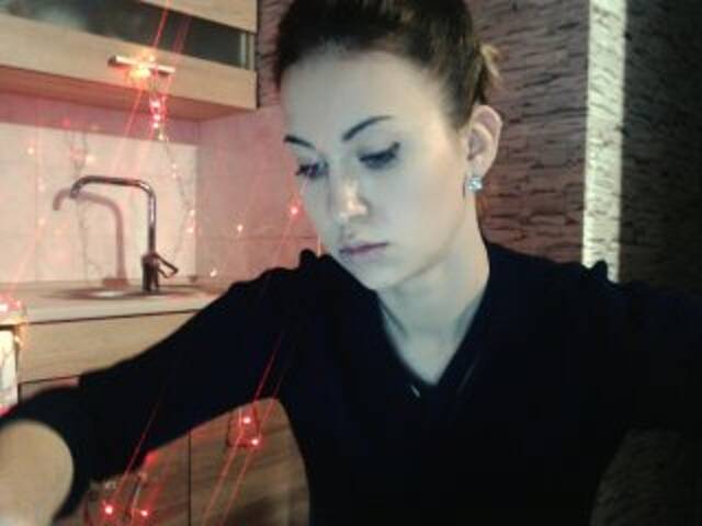 Скріншоти передачі PlayGirlKiss