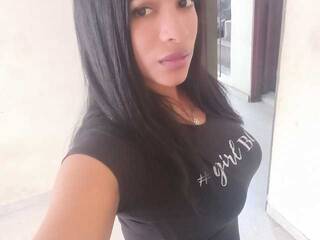 Еротичний відеочат TenishaWunder